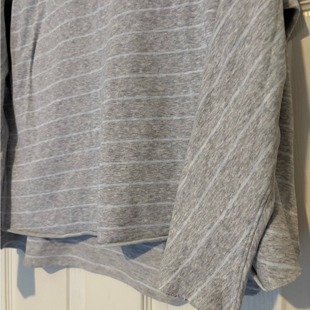 Frank & Eileen Tee Lab Continuous Sleeve Sweatshirt - Picture 4 of 6